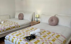 Lovely Rooms In Camden Town-Central London