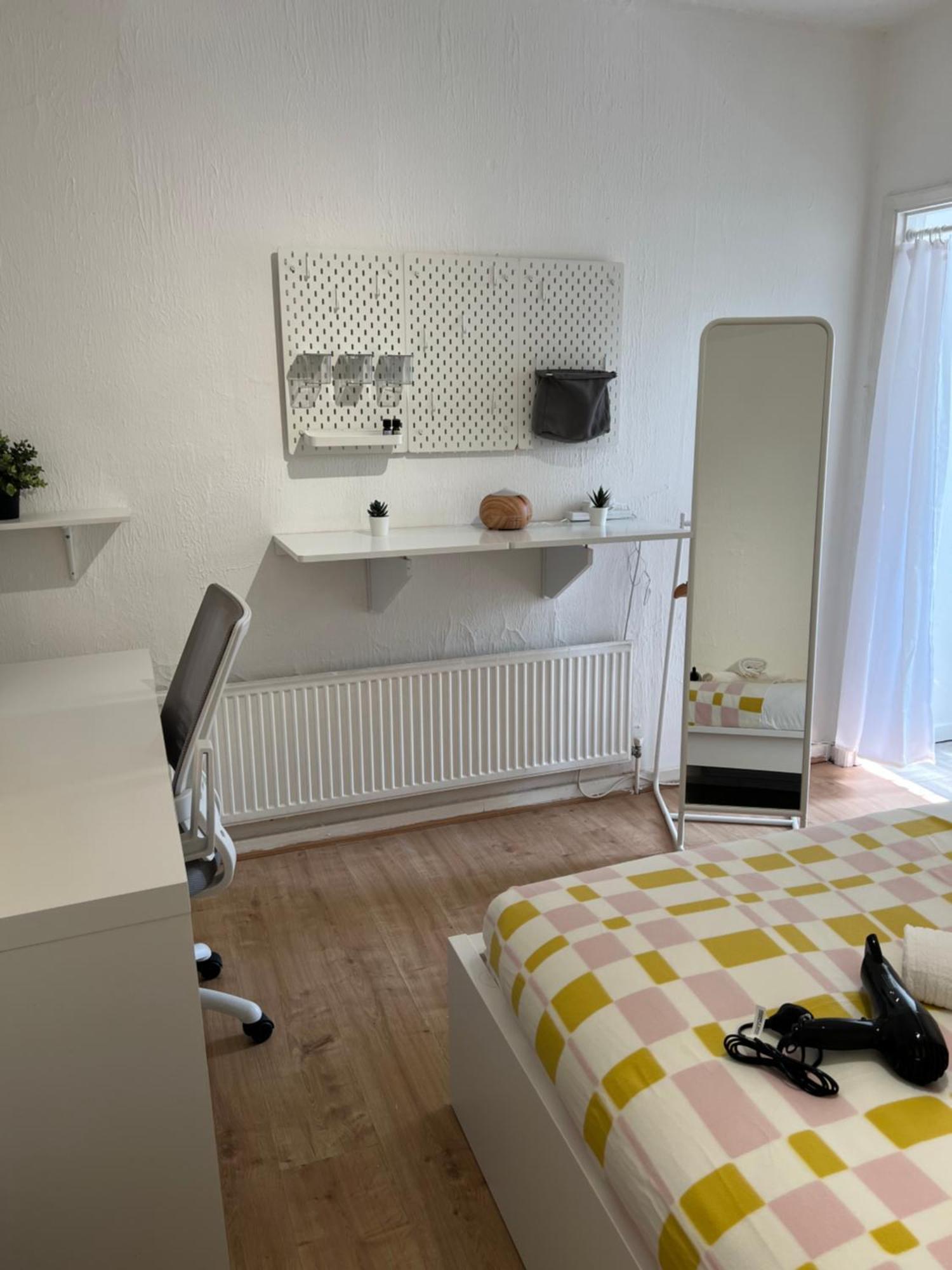 Lovely Rooms In Camden Town-Central London Exterior foto