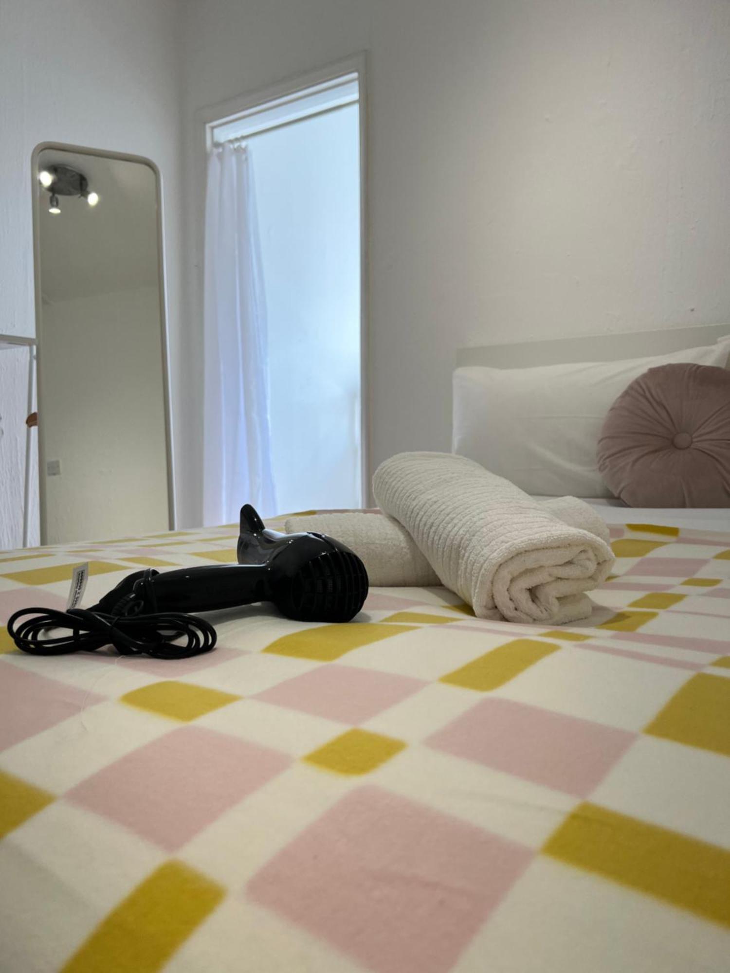 Lovely Rooms In Camden Town-Central London Exterior foto